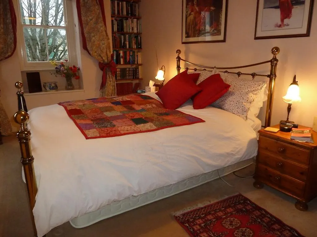 Hanover House Cheltenham Guest house